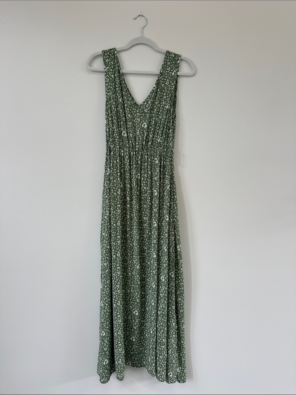 Green Floral Cheetah/Leopard print V-Neck Maxi Dress